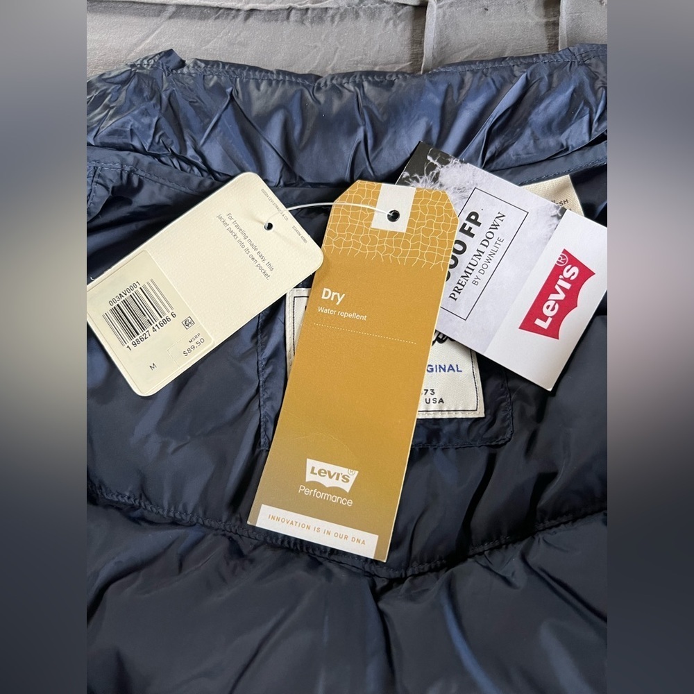 NWT Levi’s Men’s Devin Down Packable Puffer Jacket in Bungee Cord Brown Size M - Picture 13 of 13